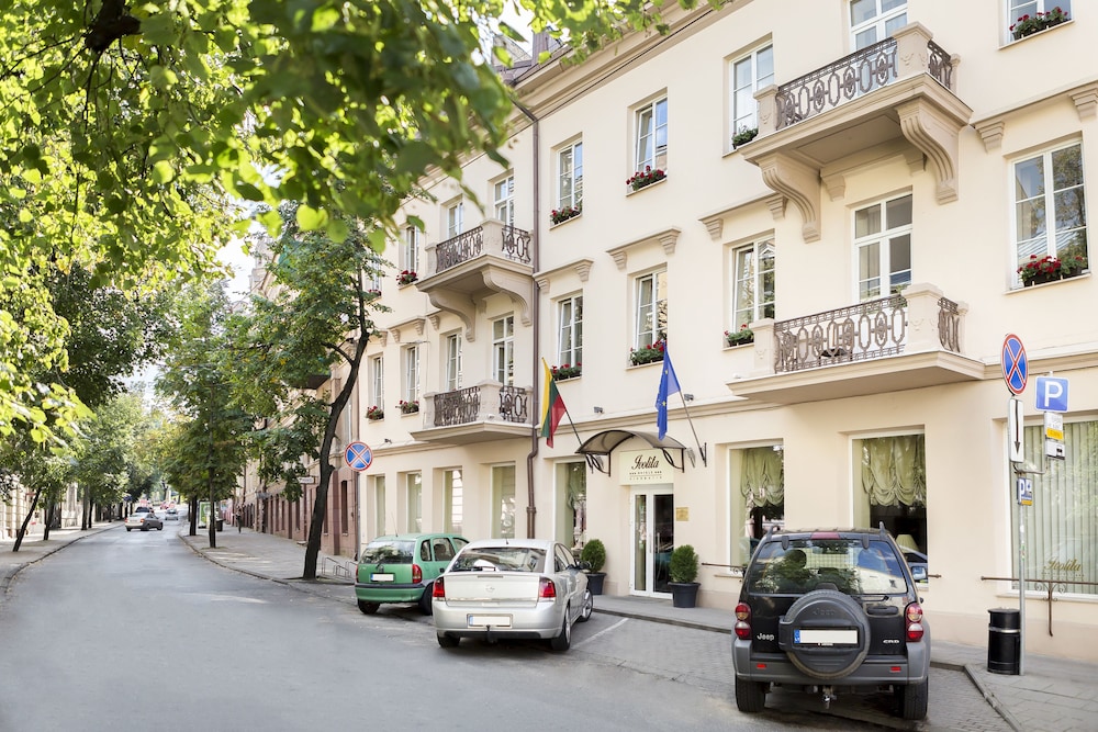 Ivolita Vilnius Hotel 37/47