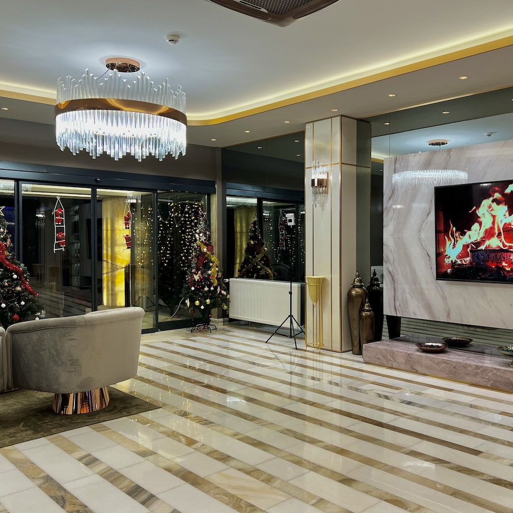 MQ Hotel Suites 9/60