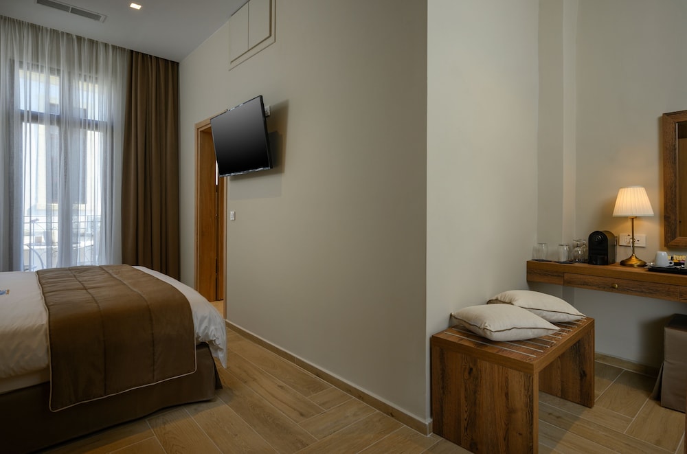 Minaret Suites and Apartments 33/50