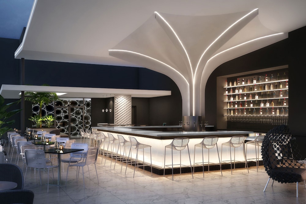 Element Miami Brickell 6/40
