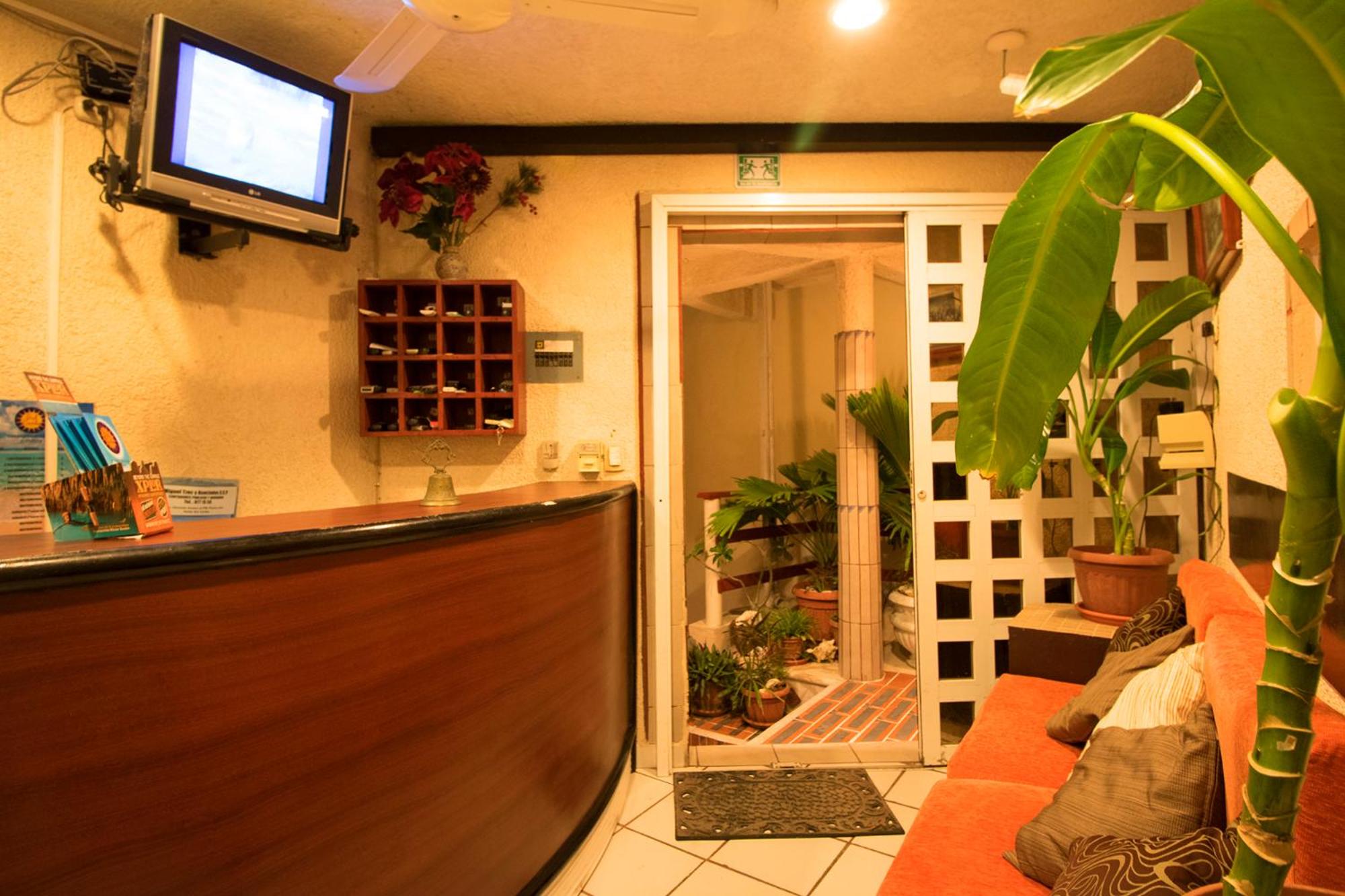 Sol Caribe Departamentos & Suites 7/29