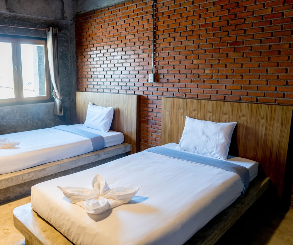 Tonfang Hotel 22/49
