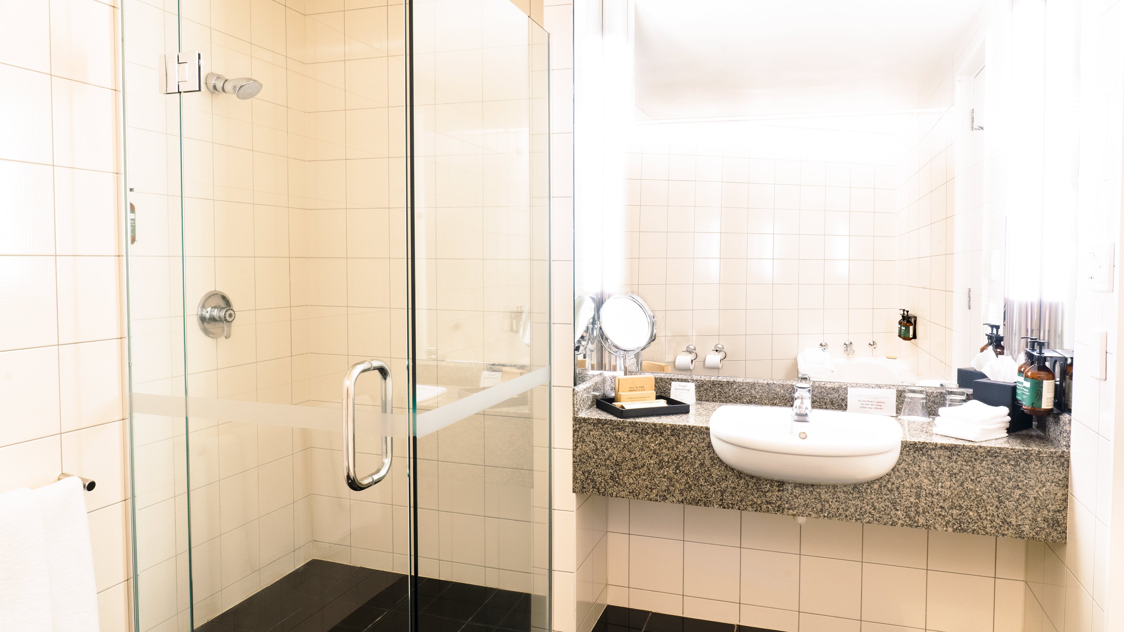 Crowne Plaza Auckland 77/77