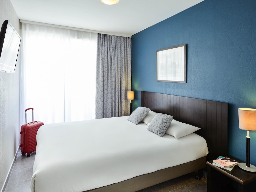 1 Bedroom, Apartment, 1 Single and 2 Double Beds