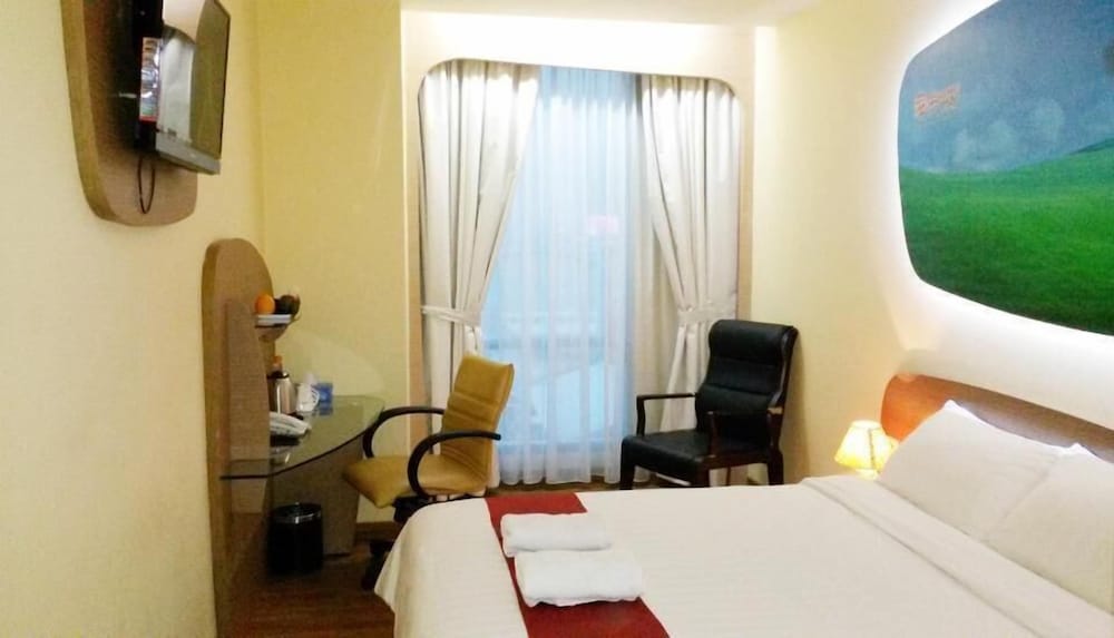 Business Hotel Tomang Jakarta 17/64