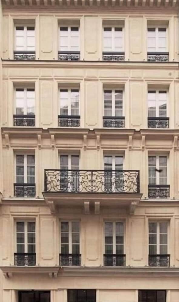 Hotel George Washington Paris 3/55