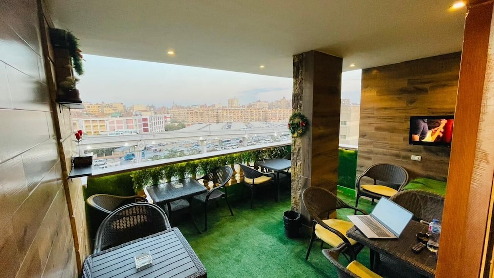Pyramids Residence Guest House 23/50
