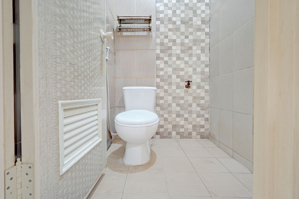Hotel O near Ciputra World Surabaya formerly Darmo Residence 57/60