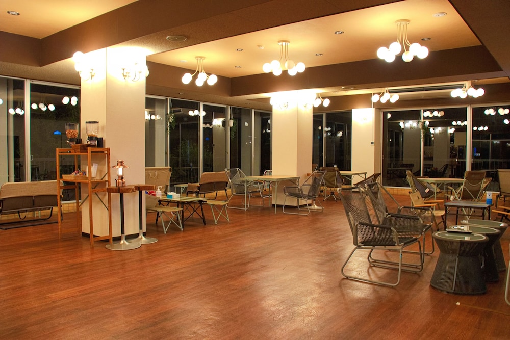 Hotel & Resorts Yamanouchi Hills 21/25