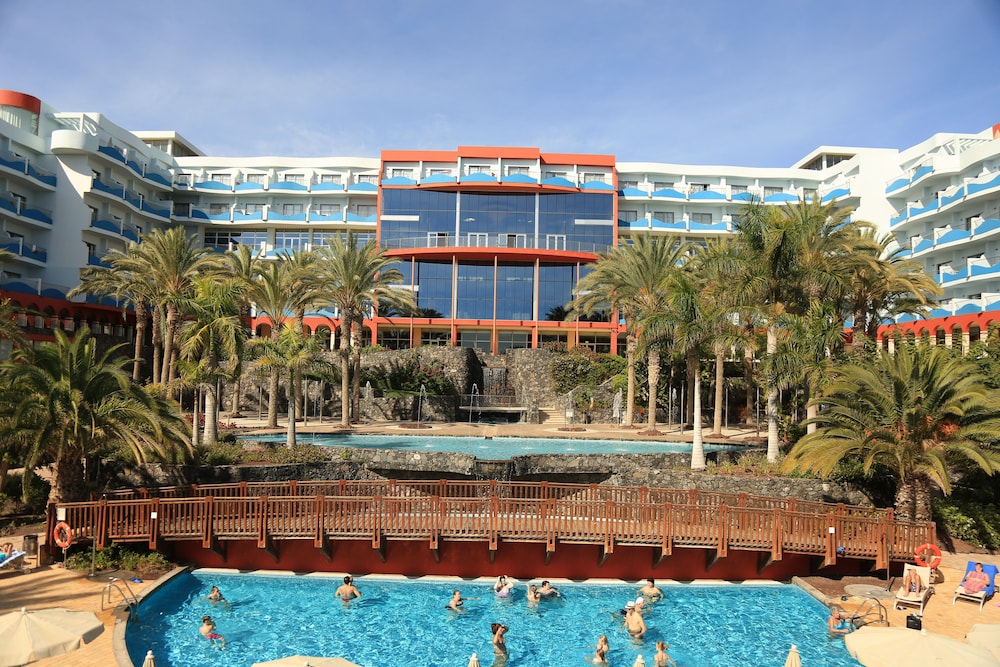 R2 Hotel Pajara Beach 5/48