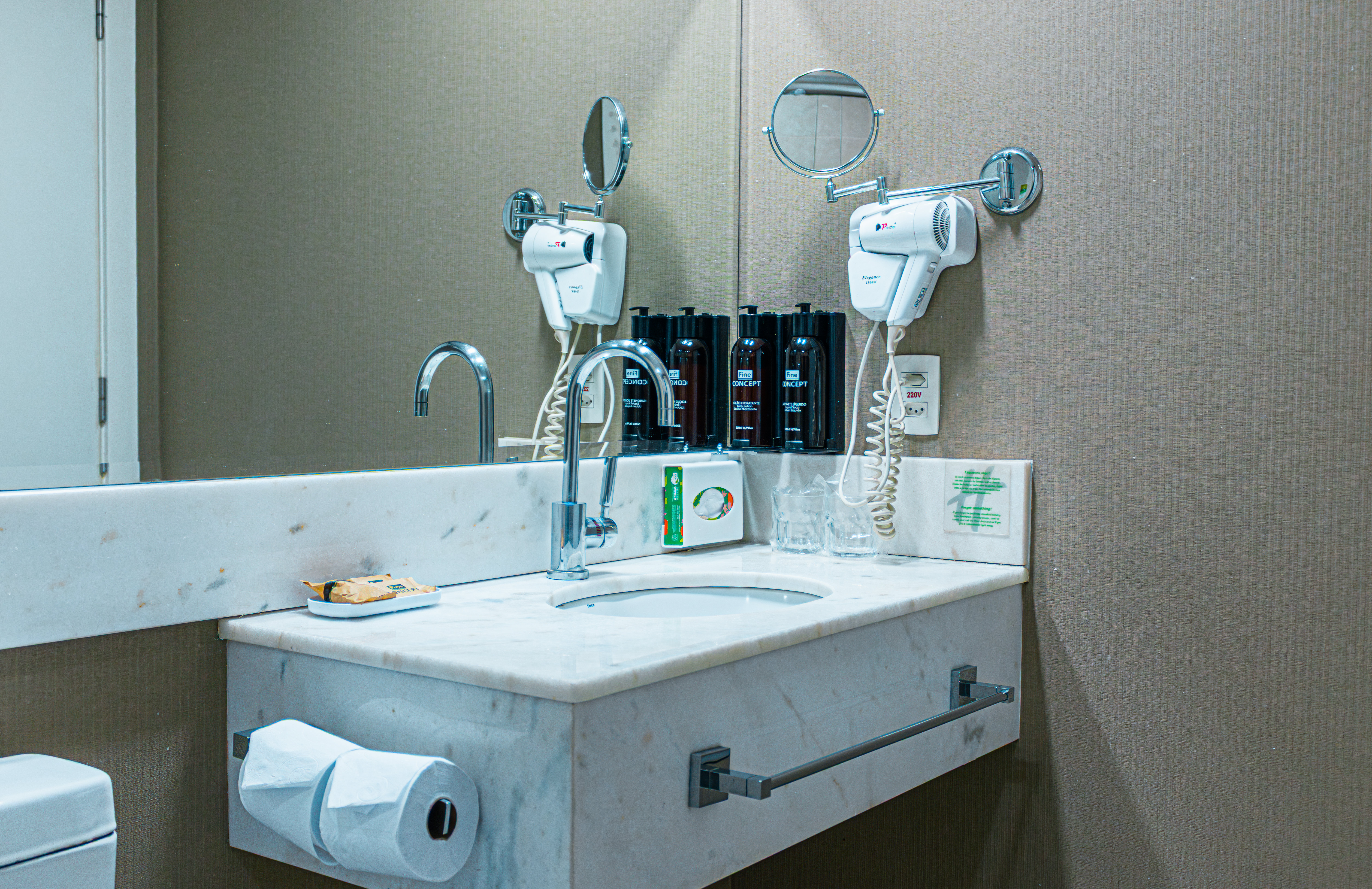 غرفة ديلوكس بسرير كينج، Holiday Inn Belo Horizonte Savassi 9/10