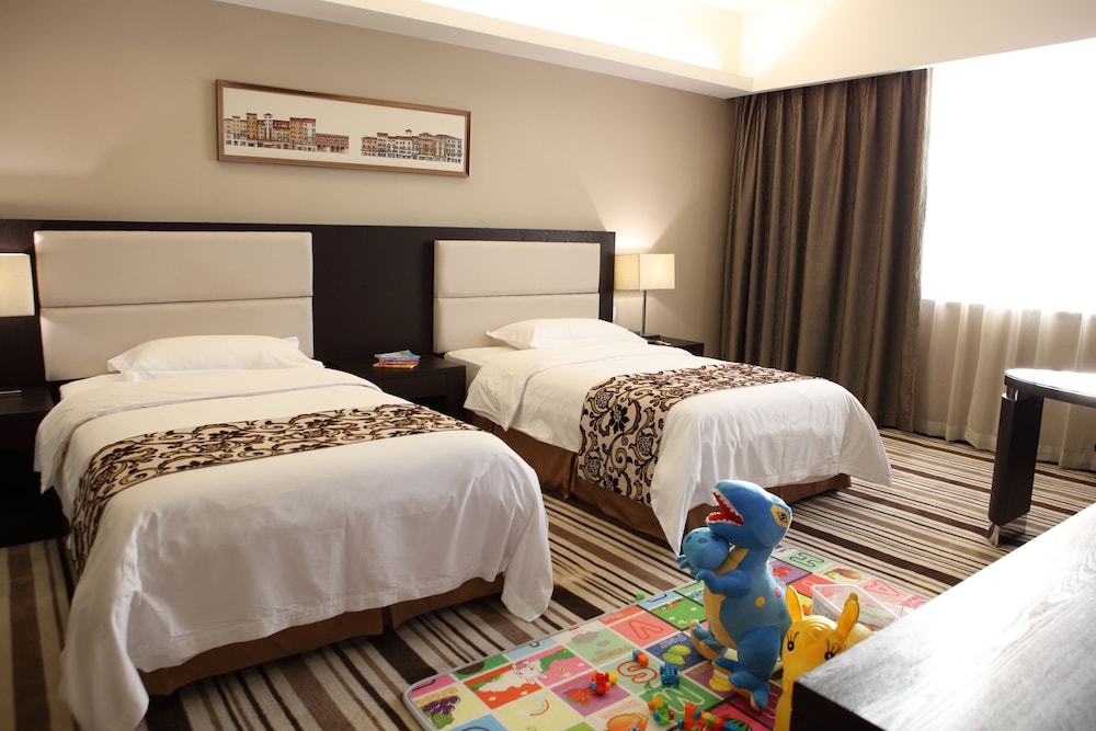 Junyue Internation Hotel 7/18