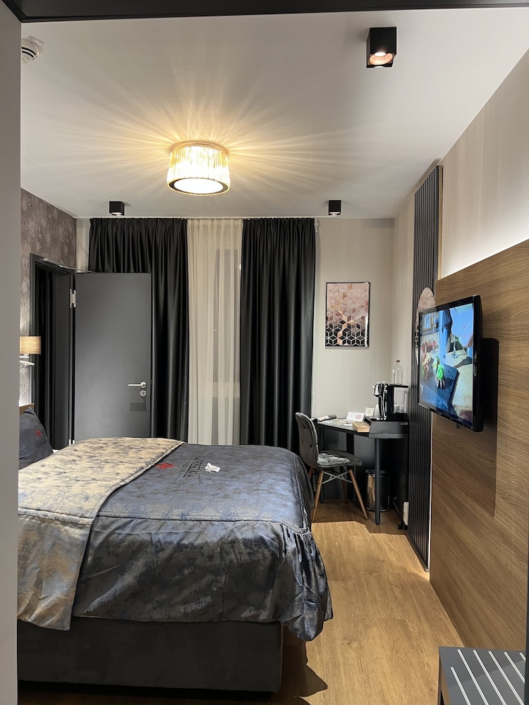 Hotel Winterrot 18/59
