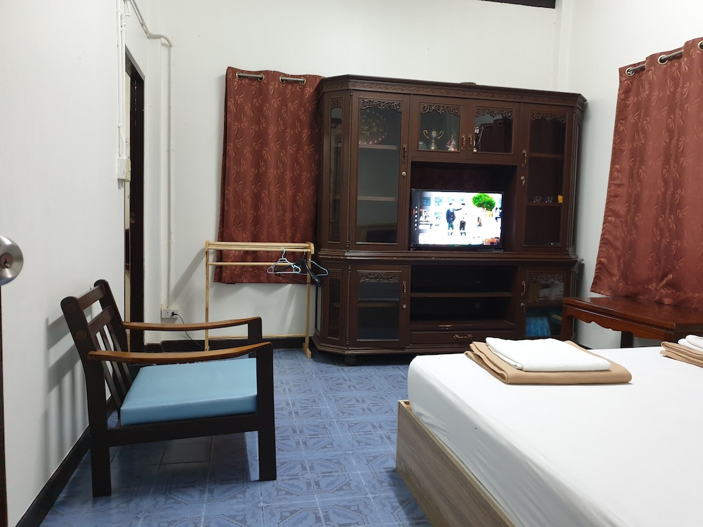 Super Hostel 38/54