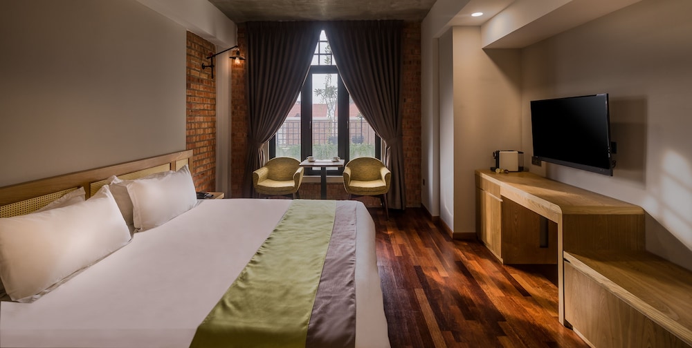 Treasures Hotel & Suites 17/64