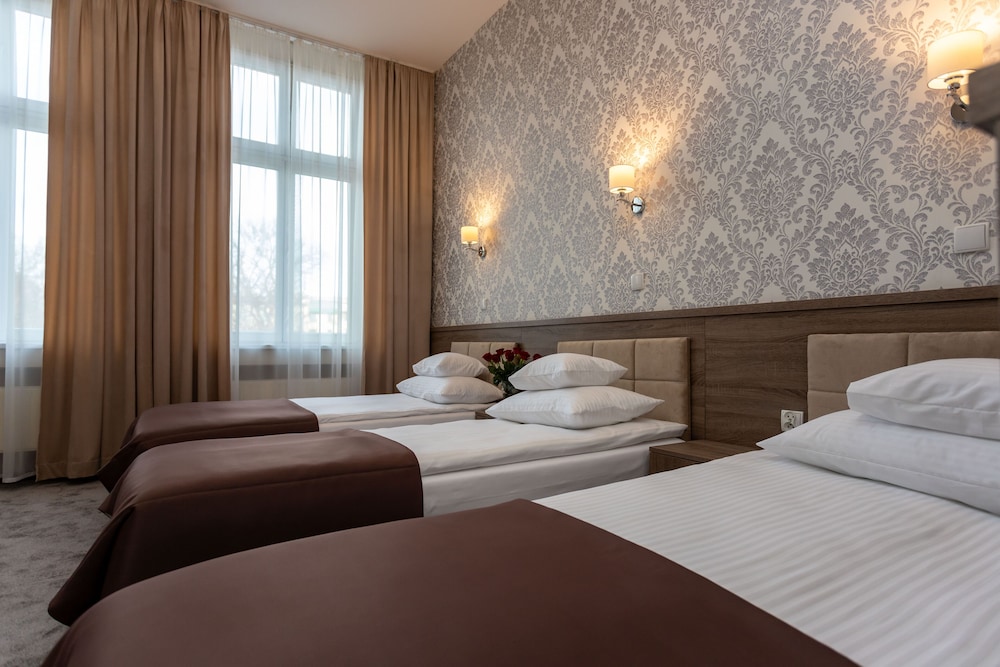 Hotel Maximum 13/50