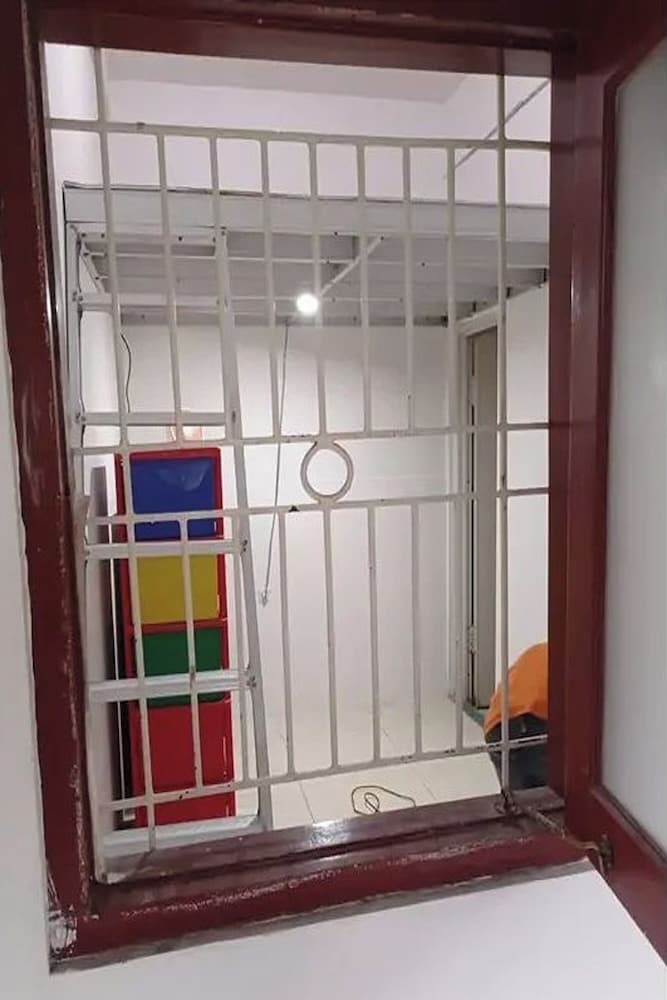 Kost 48 Surabaya 4/46