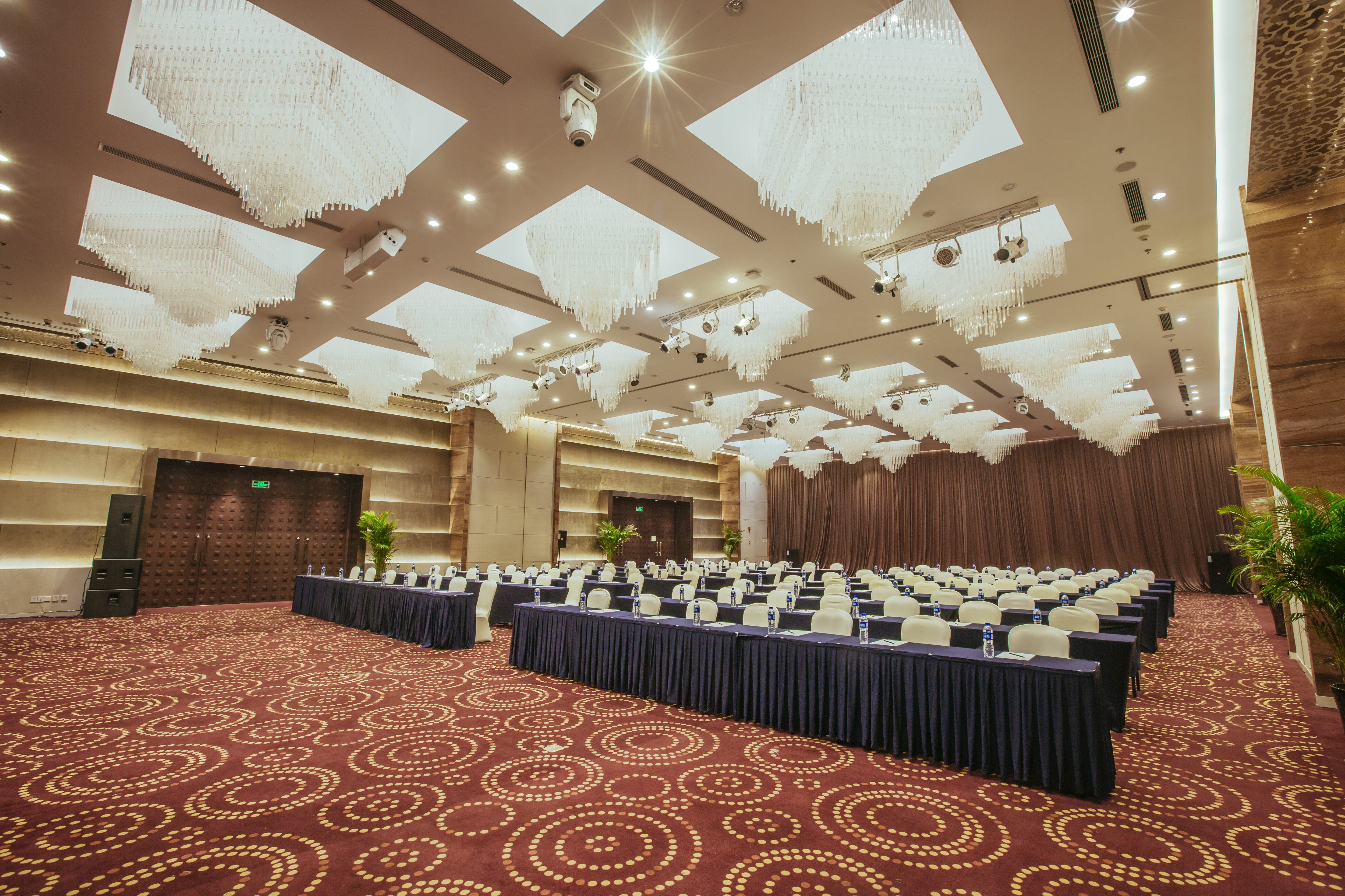 Holiday Inn Xian Big Goose Pagoda 6/50