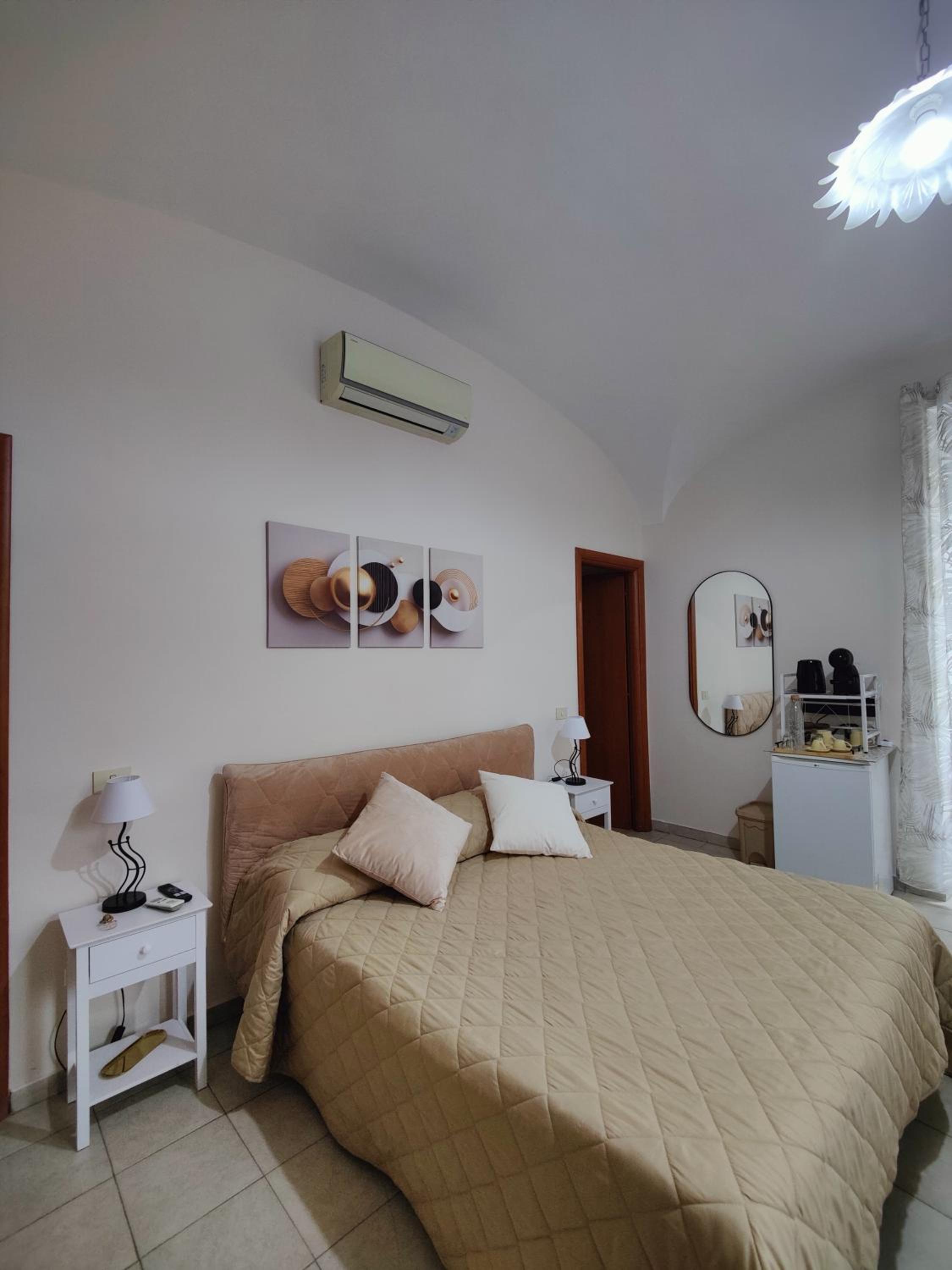 Bed Breakfast And Cappuccino 17/50