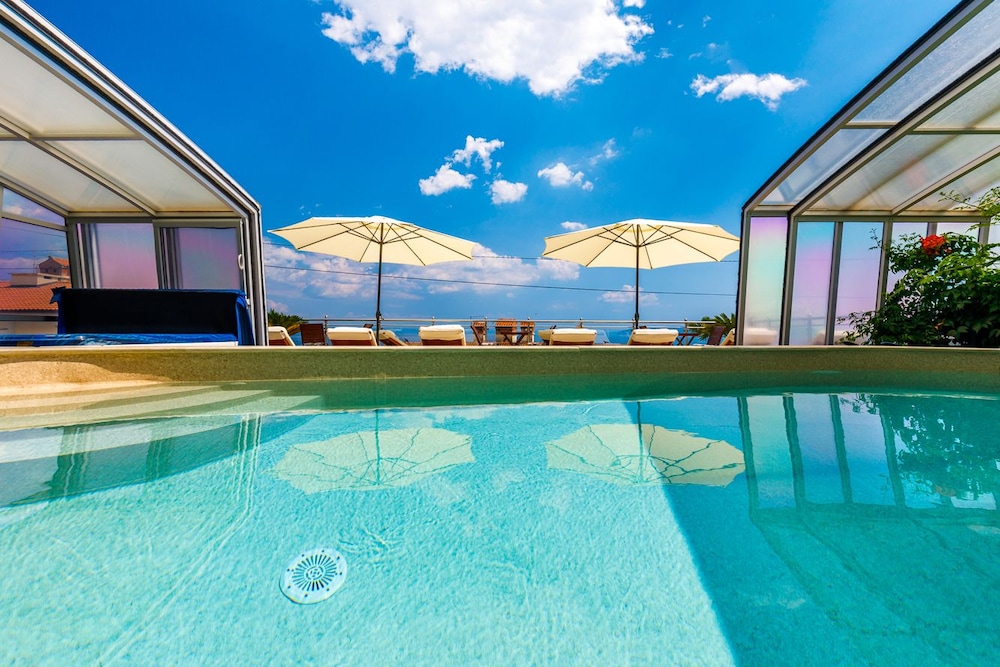 Villa Roses Apartments & Wellness 19/50