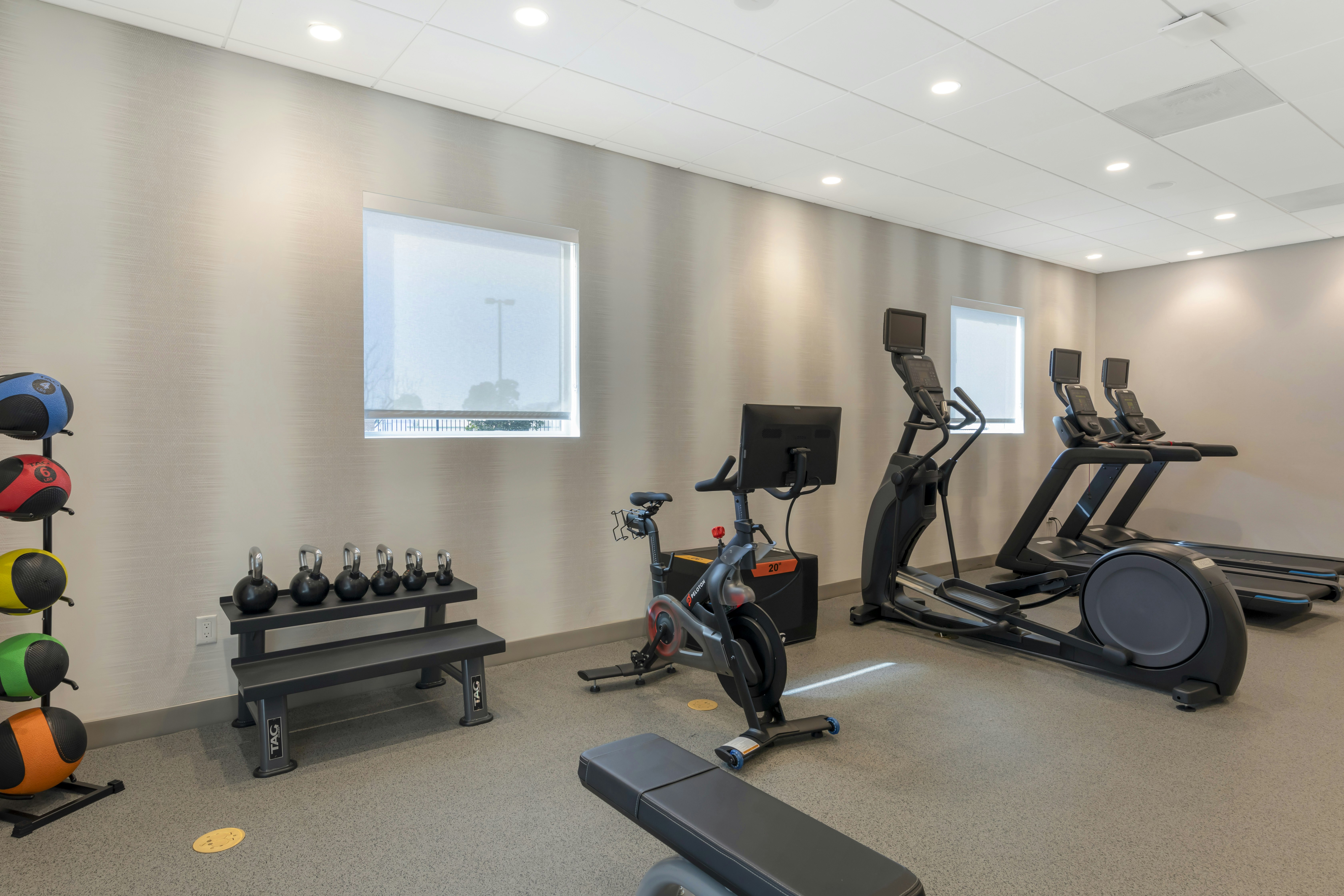 Home2 Suites by Hilton Redlands Loma Linda 7/16