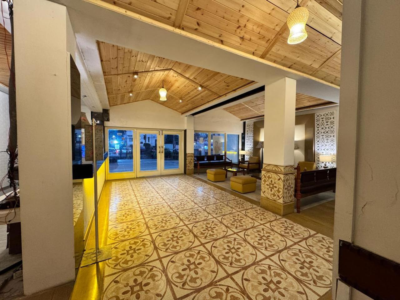 AJANTA CONTINENTAL 8/48