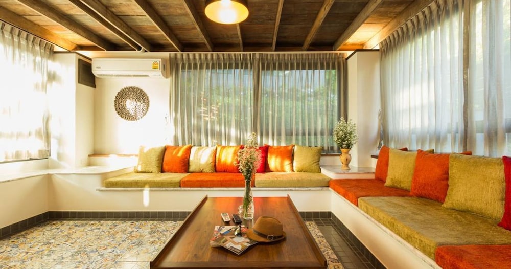 Kata Tranquil Villa 40/70