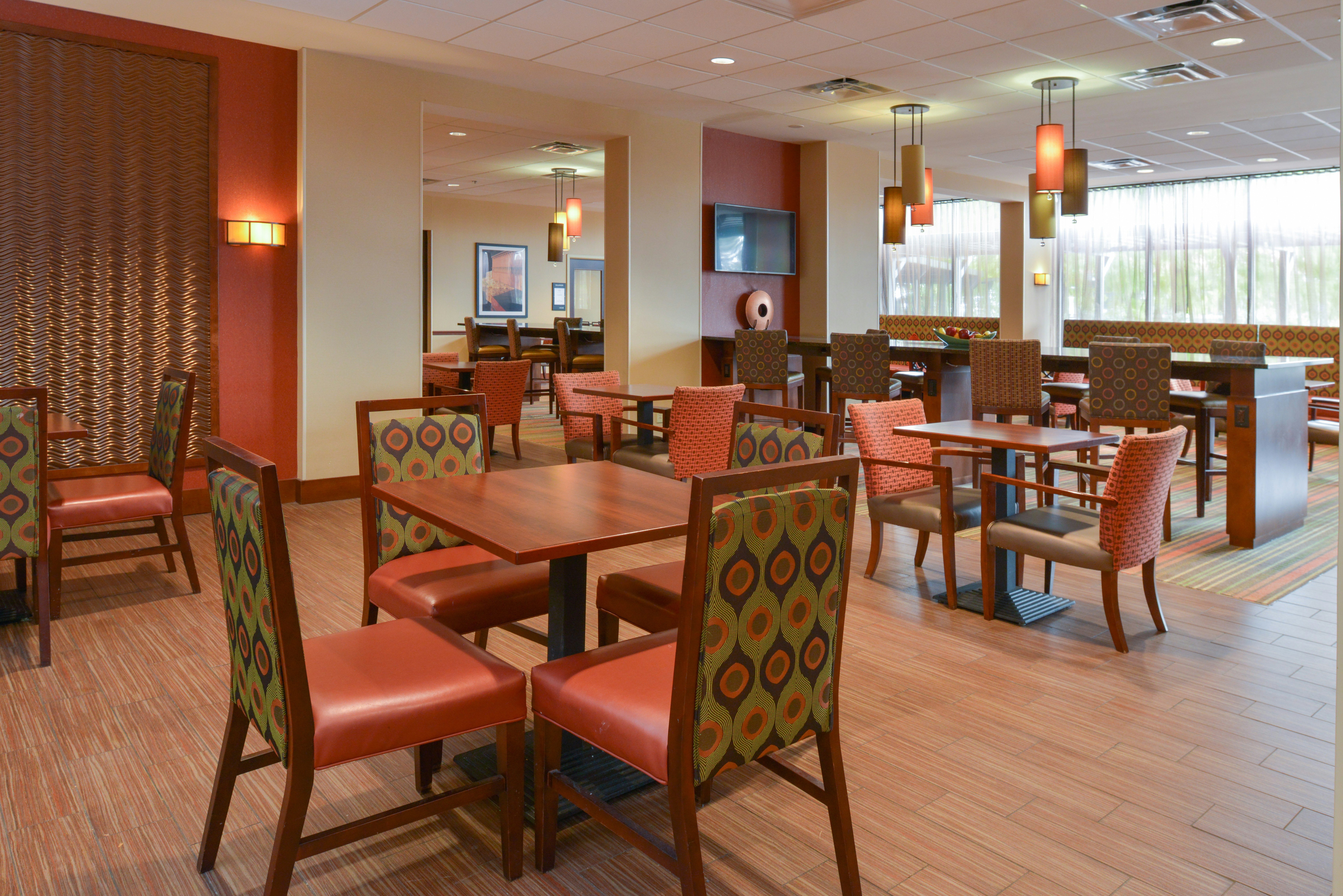 Hampton Inn Frederick 37/70