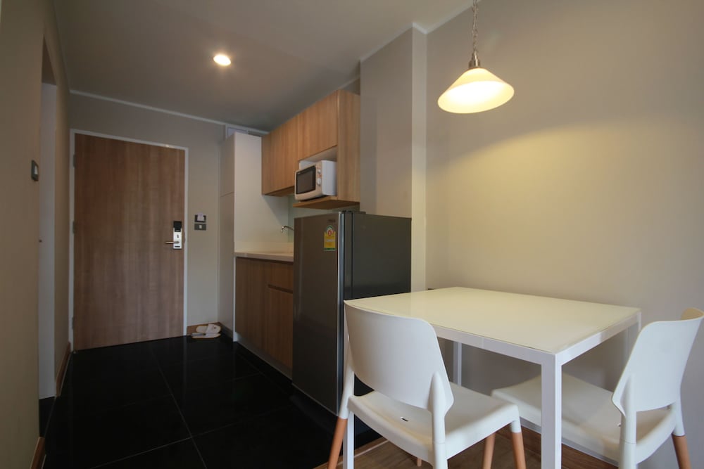 Sereine Sukhumvit 39 38/43