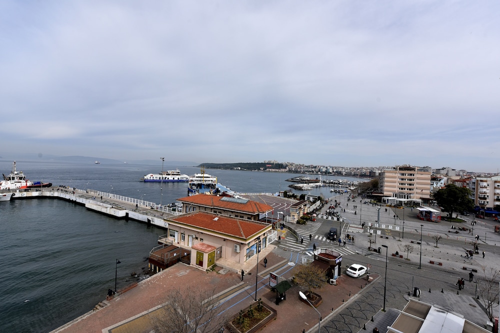 Aspen Hotel Canakkale 17/18