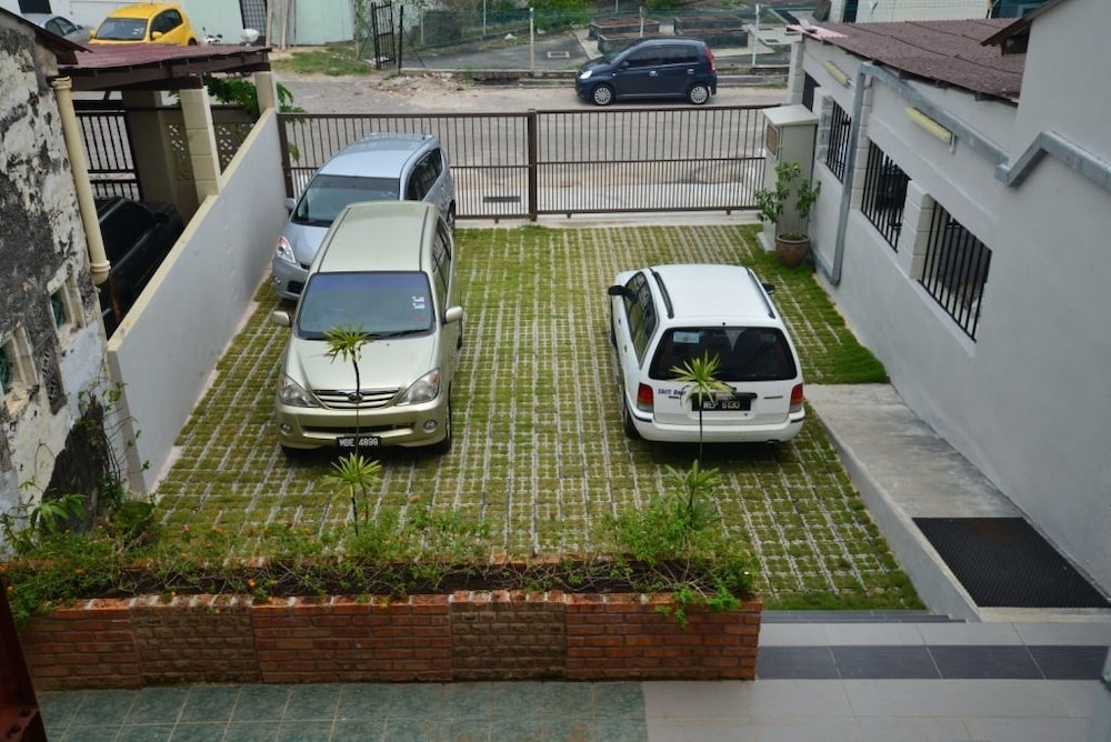 Cheng Ho Residence 37/41