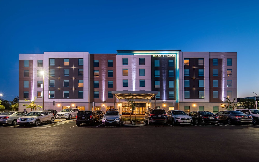 Hyatt Place Newark/Silicon Valley 5/64