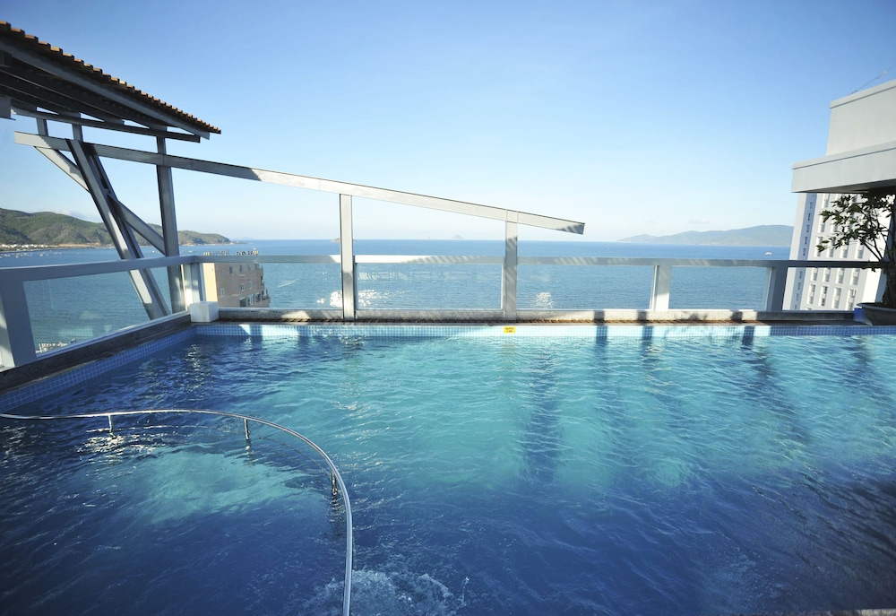 Seasing Boutique Hotel 48/50