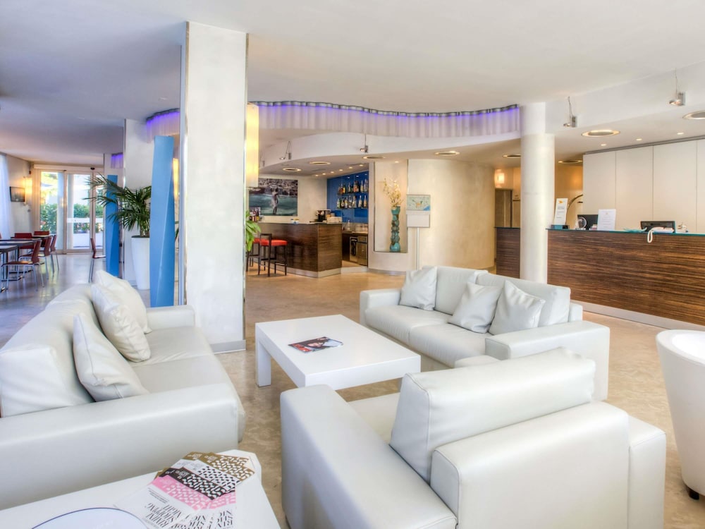 MERCURE RIMINI LUNGOMARE 51/71