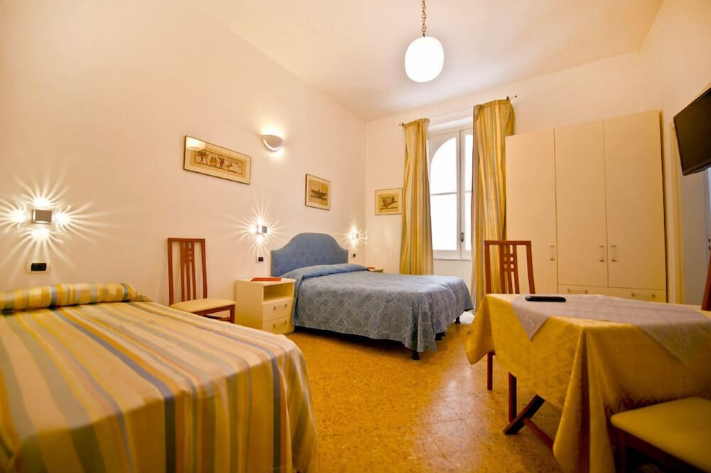 hotel residenza sole guest house