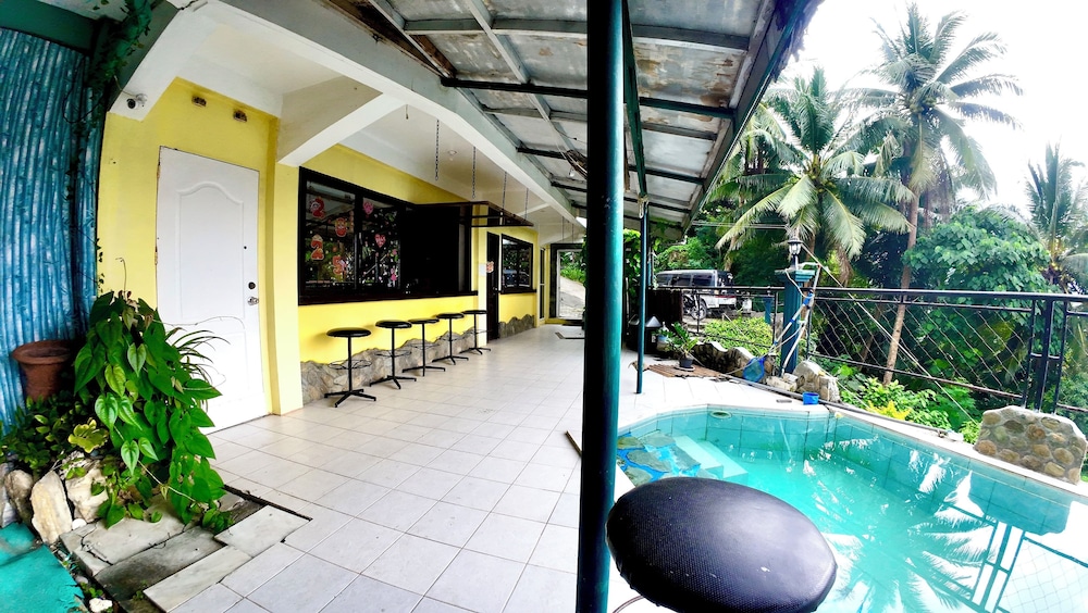 Dream Hill Condos & Spa 58/62