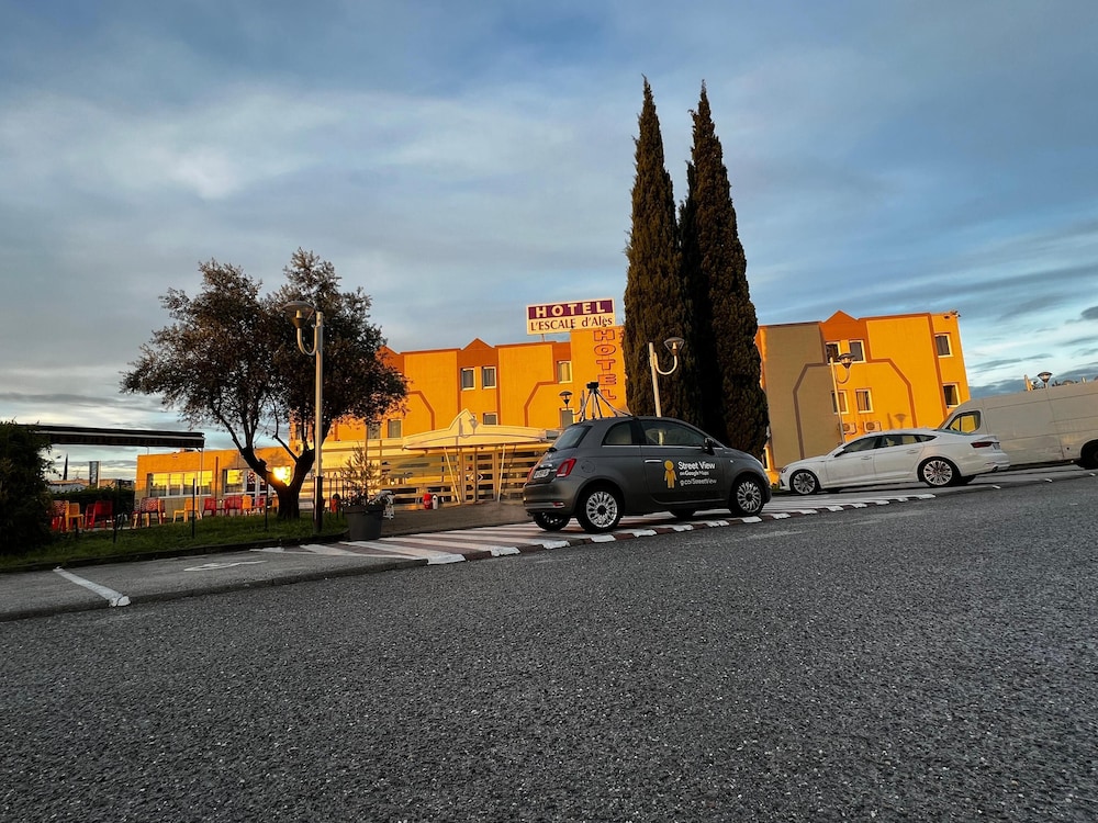 L'escale D'ales 16/20