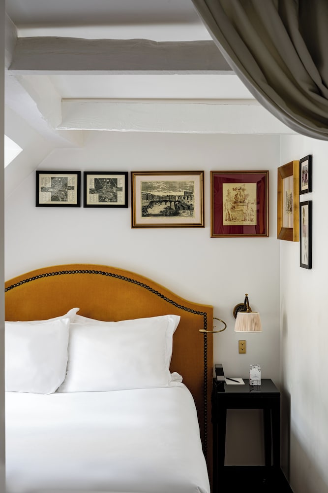 LA CHAMBRE DU MARAIS 33/50