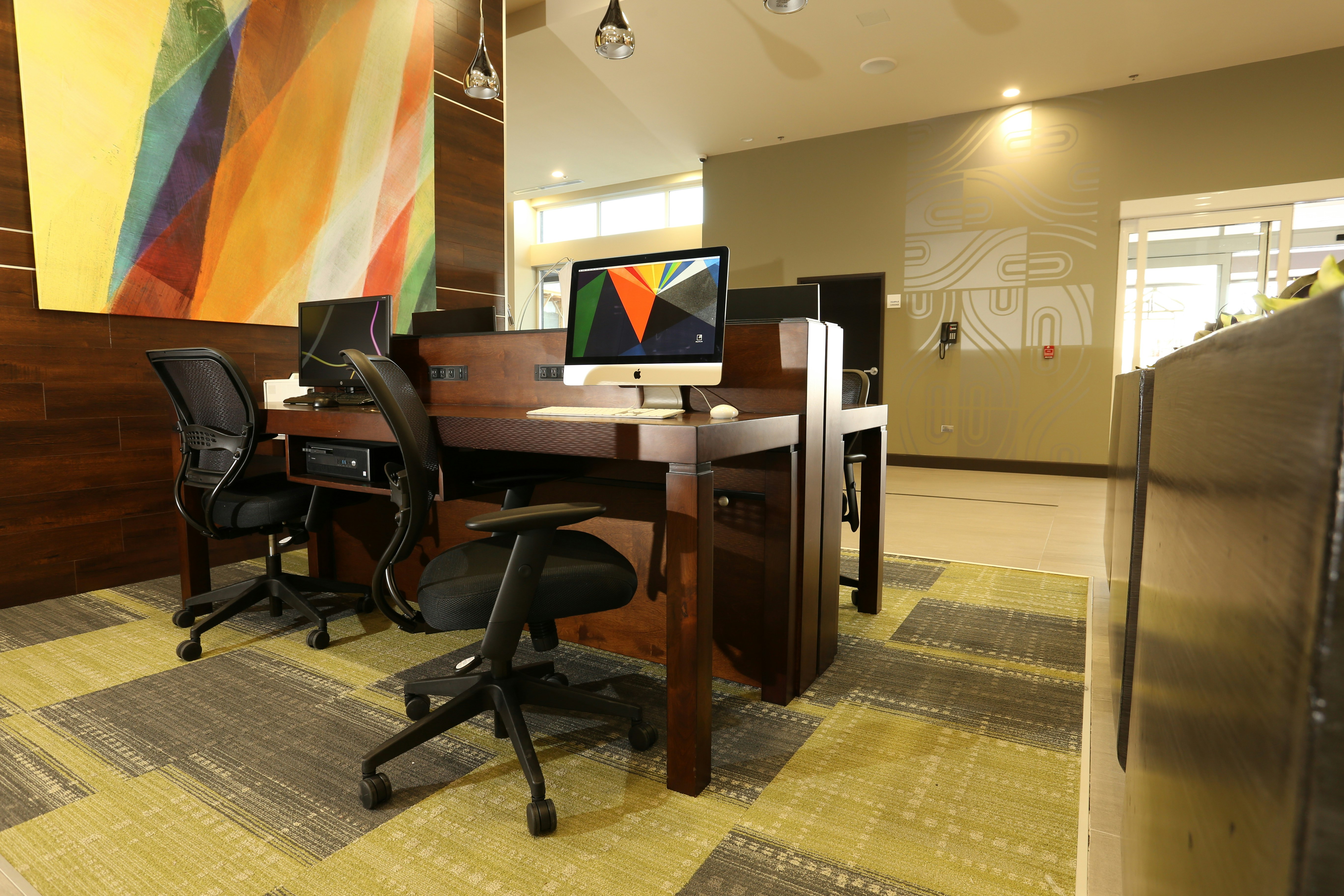 Holiday Inn Express & Suites Mexicali 55/66