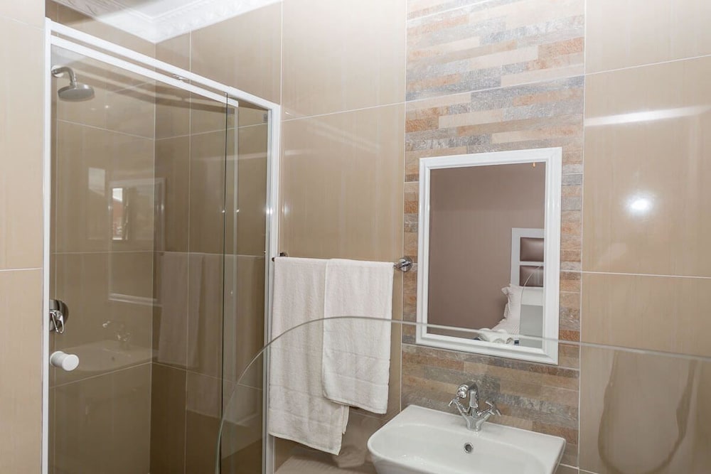 The Musafer Travel Lodge 23/28