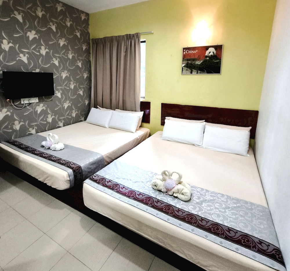 OYO 90906 Rumah Rehat Awana 13/45
