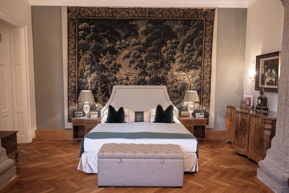 Design, Suite, King Bed, Park View, Corner