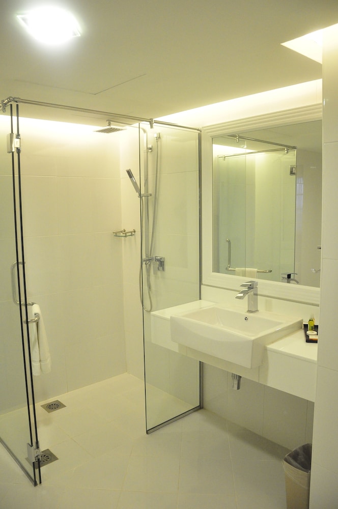 Permai Hotel 47/50