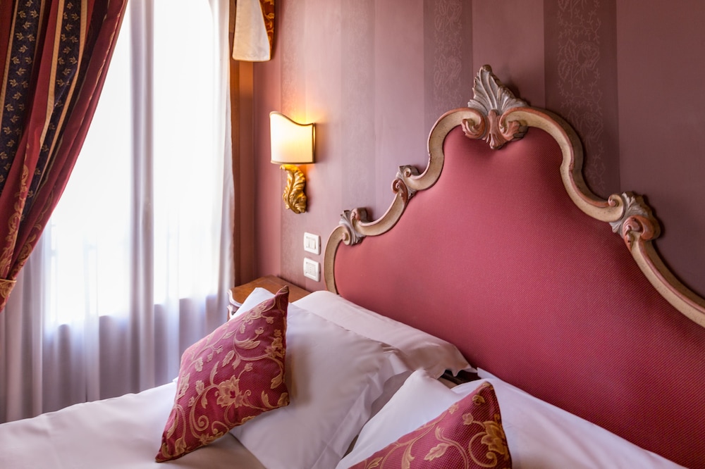 Hotel Tiziano 28/72