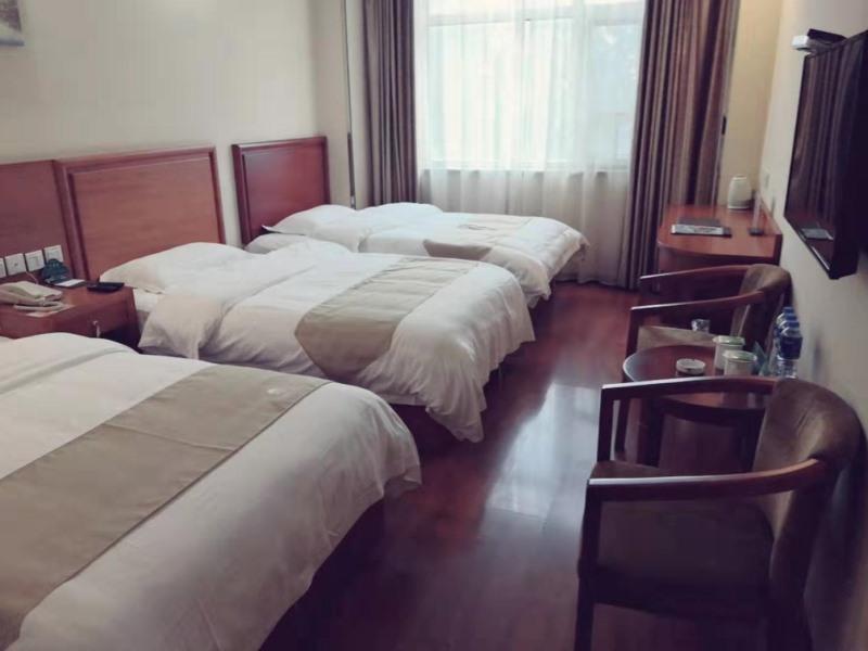 GreenTree Inn Tangshan Ring Road South Ring and Fuxing Road Express Hotel 21/41