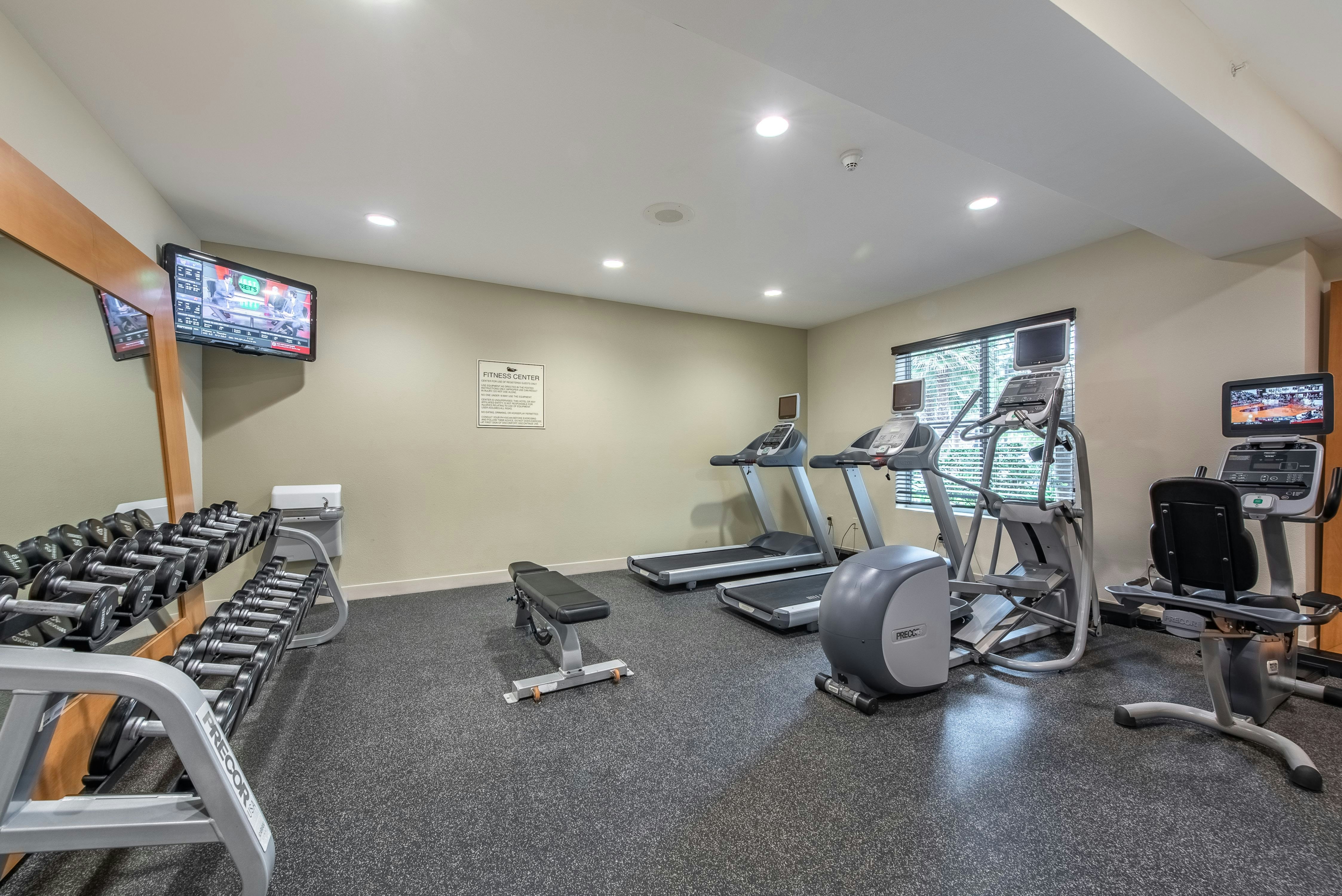 Homewood Suites by Hilton Oxnard/Camarillo 5/18