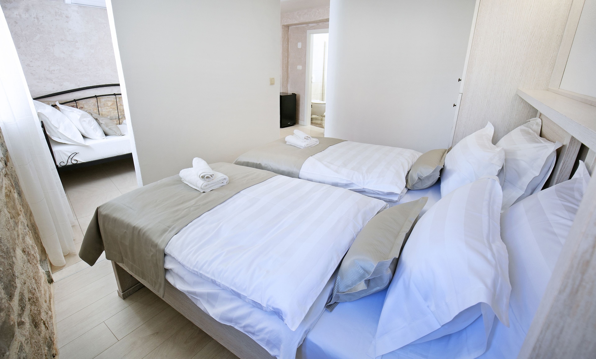 COMFORT, APARTMENT