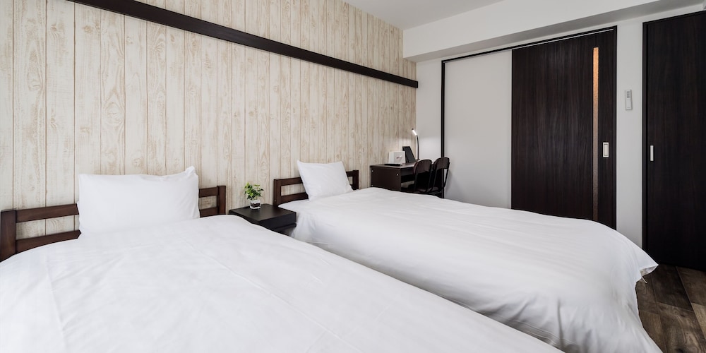 Hotel Tomas Nago 18/65