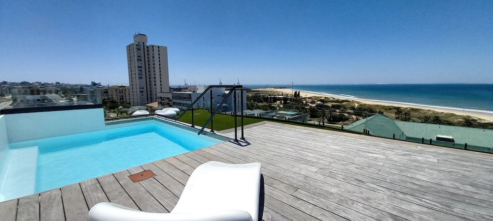 Paxton Luxury Apartments 20/35