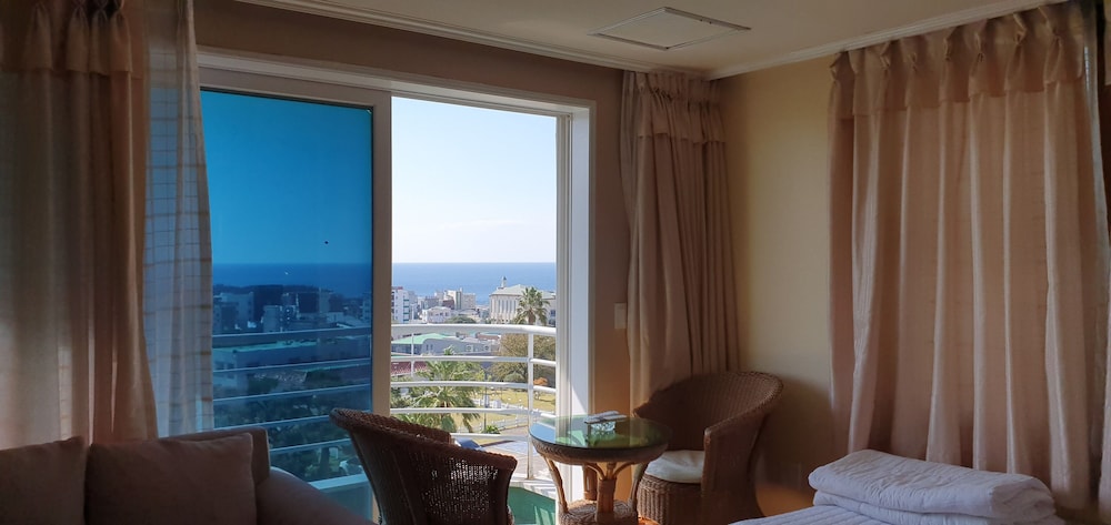 Good Inn Hotel 21/35